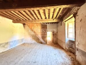 A Character Estate with Courtyard and Parkland – Space, Authenticity and Enduring Quality in the Limousin