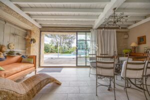 Maison pittoresque au bord des canaux avec accès direct à l'eau