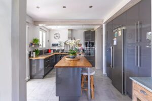 Villa familiale avec piscine grand jardin