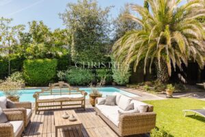 Bouscat 5 min à pied du Tram D - Demeure de charme familiale avec dépendance et garage