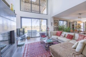 La ferme Woodland Valley View avec piscine et 11 hectares de terres de pâturage