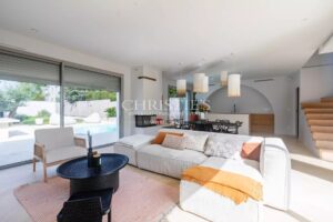 TALENCE – PROPRIÉTÉ DE CHARME AUX ACCENTS MÉDITERRANÉENS AVEC PISCINE