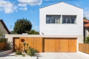 TALENCE – PROPRIÉTÉ DE CHARME AUX ACCENTS MÉDITERRANÉENS AVEC PISCINE