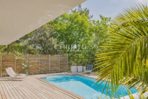 Charming Forest View Villa in Absolute Calm