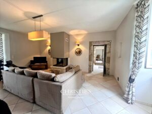 A Vendre - AVEZAN - Salon maison d'amis - VC4705