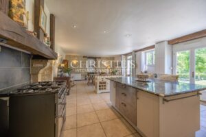 The Exquisite Plum Tree Farmhouse: Featuring a Pool and 3 acres Land