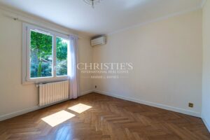 Villa de style arcachonnais – 145 m² | Piscine | 4 chambres