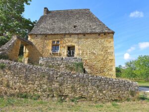 Propriété d’Exception Restaurée au Cœur du Triangle d’Or de la Dordogne