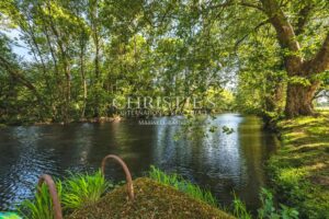 A Superb Manor and Estate with Diverse Income Potential
