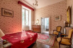 A Superb Manor and Estate with Diverse Income Potential