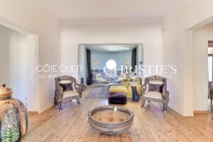 For Sale Vieux-Boucau - Property on the dune facing the ocean