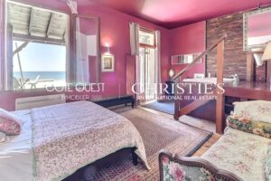 For Sale Vieux-Boucau - Property on the dune facing the ocean