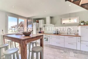 For Sale Vieux-Boucau - Property on the dune facing the ocean