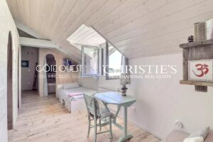 For Sale Vieux-Boucau - Property on the dune facing the ocean