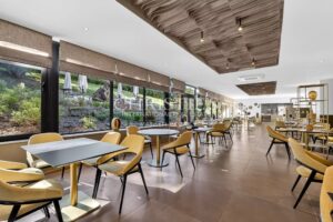 Prime Culinary Turnkey Investment Opportunity: A Michelin-Calibre Gastronomic Restaurant & Luxury Suites near Périgueux