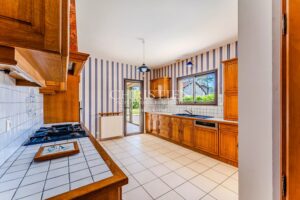 Bassin View & Grand Proportions — A Rare Balance