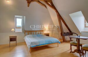 An exceptional estate in the Dordogne: an 18th-century manor house, a horse-riding estate and a lifestyle immersed in nature