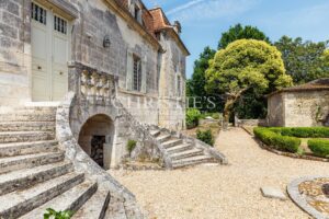 Elegantly Restored Chartreuse in the Heart of the Périgord Vert, Dordogne