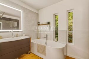 Bouliac - Exceptional house and garden - 5 bedrooms