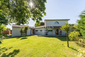 Bouliac - Exceptional house and garden - 5 bedrooms