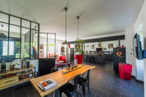 15TH-CENTURY MANSION – CONTEMPORARY ELEGANCE & FRENCH ART OF LIVING