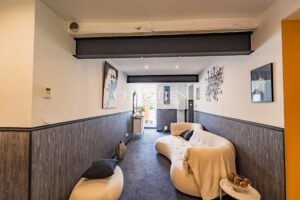 15TH-CENTURY MANSION – CONTEMPORARY ELEGANCE & FRENCH ART OF LIVING