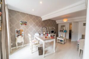 15TH-CENTURY MANSION – CONTEMPORARY ELEGANCE & FRENCH ART OF LIVING