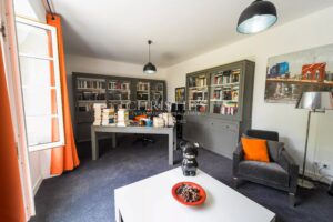 15TH-CENTURY MANSION – CONTEMPORARY ELEGANCE & FRENCH ART OF LIVING