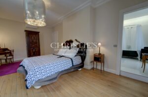 A prestigious estate with a park, in the heart of the Périgord
