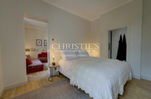 A prestigious estate with a park, in the heart of the Périgord