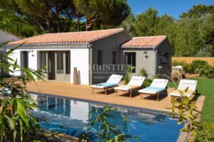 LE BOIS-PLAGE - SUPERBE VILLA ENTRE PLAGE ET COEUR DE VILLAGE