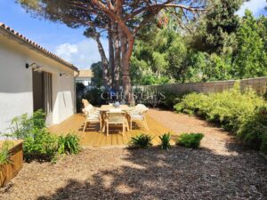 LE BOIS-PLAGE-EN RE - SUPERB FAMILY VILLA - BEACH AND SHOPS WITHIN WALKING DISTANCE