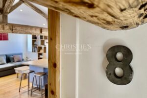 ENSEMBLE IMMOBILIER SUR LE PORT DE LA FLOTTE-EN-RE