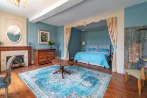 Charming countryside manoir with flexible accommodation  ﻿
