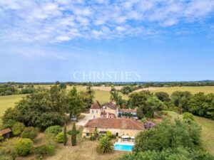 Charming countryside manoir with flexible accommodation  ﻿