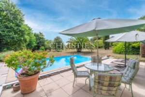 Charming countryside manoir with flexible accommodation 