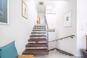 Fabuleuse maison familiale contemporaine et écoresponsable, avec piscine et vastes jardins