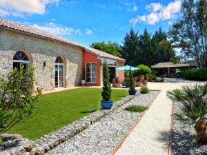 Haut-Agenais – A characterful property with spacious rooms and plenty of potential