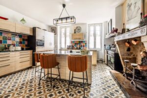 Character estate dating from the 18th century in the heart of Saint-Estèphe