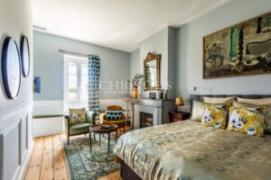 Character estate dating from the 18th century in the heart of Saint-Estèphe