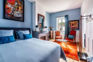 Character estate dating from the 18th century in the heart of Saint-Estèphe