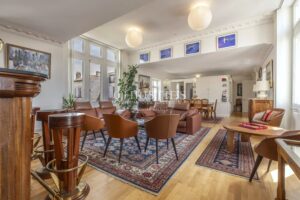 Hôtel Particulier d’Exception à Rochefort, face à la Corderie Royale