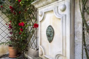 Hôtel Particulier d’Exception à Rochefort, face à la Corderie Royale