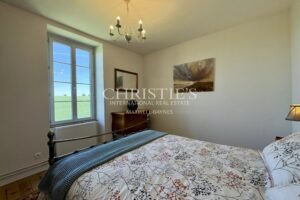 Beautiful Character Estate with Guest House, 30 Minutes from Cognac