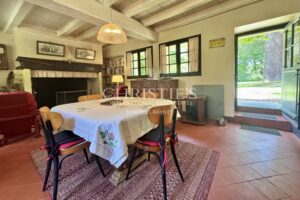 Magnificent 18th century property in Charente