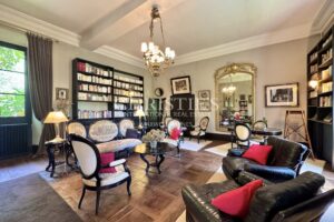 Magnificent 18th century property in Charente