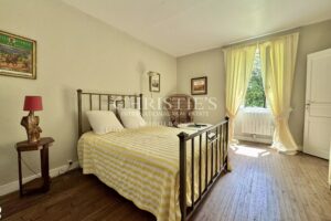 Magnificent 18th century property in Charente