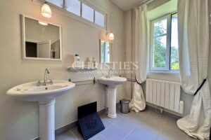 Magnificent 18th century property in Charente