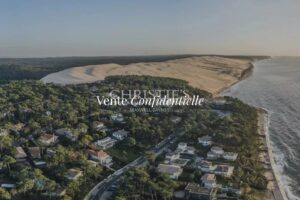 VENTE CONFIDENTIELLE - 1ère ligne Pyla Sur Mer
