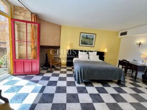 Boutique Hôtel et restaurant dans un des plus Beaux Villages de France en Dordogne